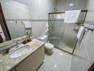 Casa à venda no Itaigara