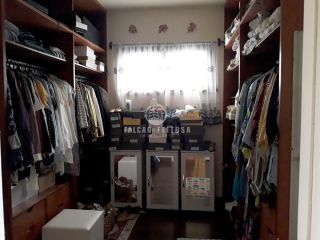 Casa à venda no Caminho das Árvores