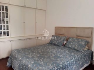 Casa à venda no Caminho das Árvores