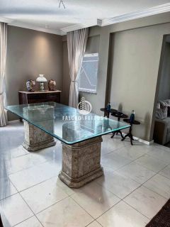 Apartamento à venda na Graça