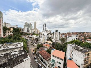 Apartamento à venda no Rio Vermelho