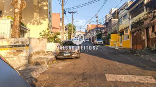 Casa Para Alugar no bairro Acupe de Brotas/Ogunjá em Salvador