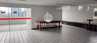 Apartamento à venda no Candeal