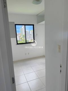 Apartamento Para Vender com 2 quartos 1 suítes no bairro Candeal em Salvador