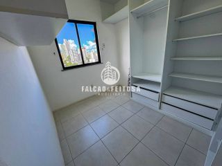 Apartamento Para Vender com 2 quartos 1 suítes no bairro Candeal em Salvador