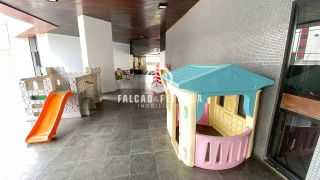 Apartamento Para Vender com 4 quartos 2 suítes no bairro Pituba em Salvador