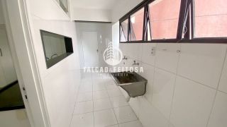 Apartamento Para Vender com 4 quartos 2 suítes no bairro Pituba em Salvador