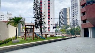 Apartamento Para Vender com 4 quartos 2 suítes no bairro Pituba em Salvador