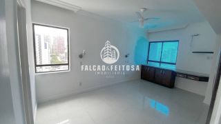 Apartamento Para Vender com 4 quartos 2 suítes no bairro Pituba em Salvador