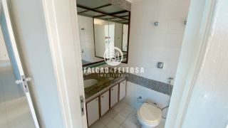 Apartamento Para Alugar com 4 quartos 2 suítes no bairro Pituba em Salvador