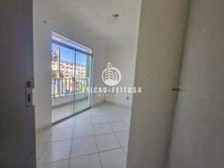 Apartamento à venda em Itapuã