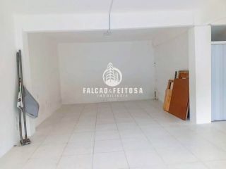 Loja para locação em Brotas