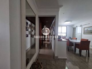 Apartamento à venda na Pituba