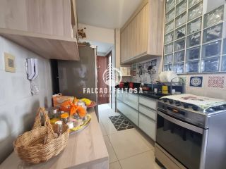 Apartamento à venda na Pituba