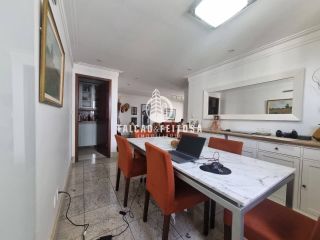Apartamento à venda na Pituba