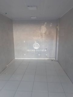 Sala Comercial à venda no Candeal