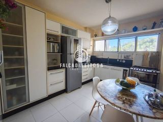 Apartamento à venda no Itaigara