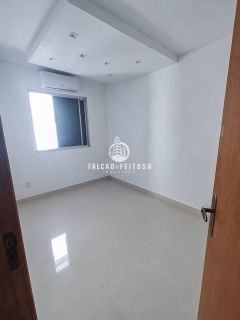 Apartamento à venda em Lauro de Freitas