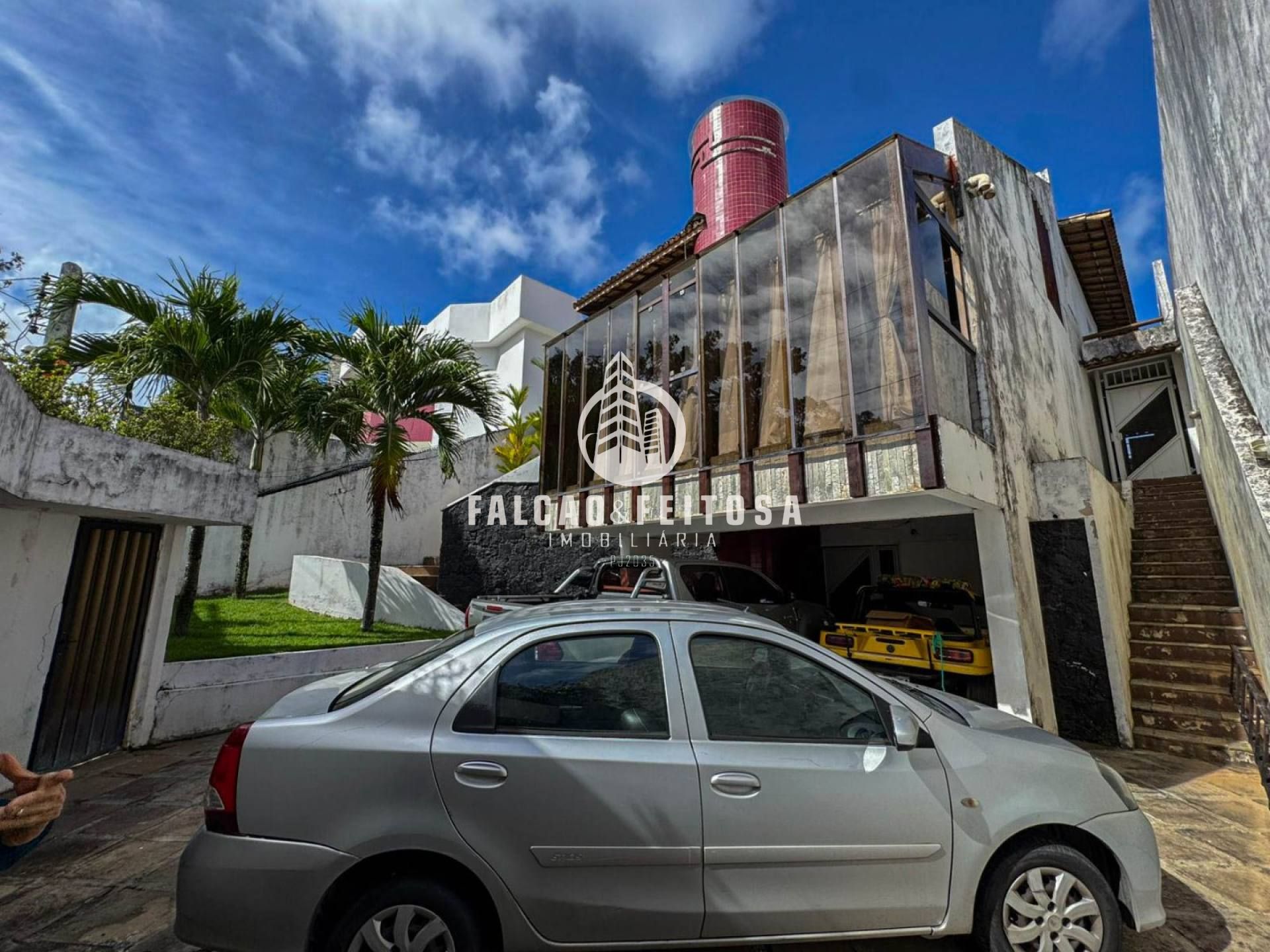 Casa à venda no Itaigara