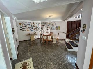 Casa à venda no Itaigara