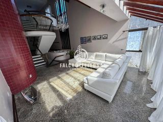 Casa à venda no Itaigara
