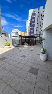 Apartamento à venda na Pituba