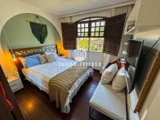Casa à venda no Itaigara