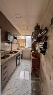 Apartamento à venda em Buraquinho