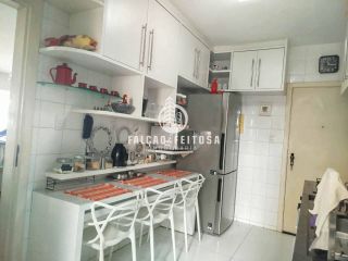 Apartamento à venda na Pituba