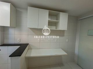 Apartamento à venda na Pituba