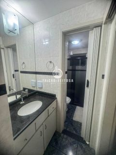 Apartamento à venda no Itaigara