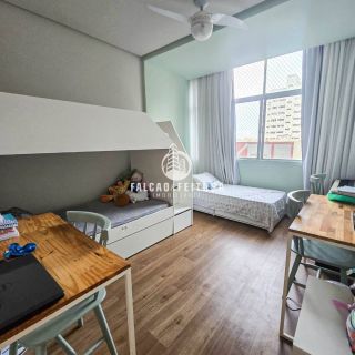 Apartamento à venda na Pituba