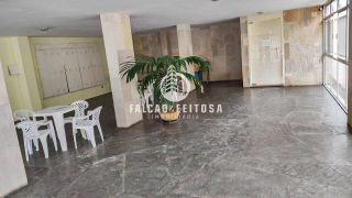 Apartamento à venda na Pituba