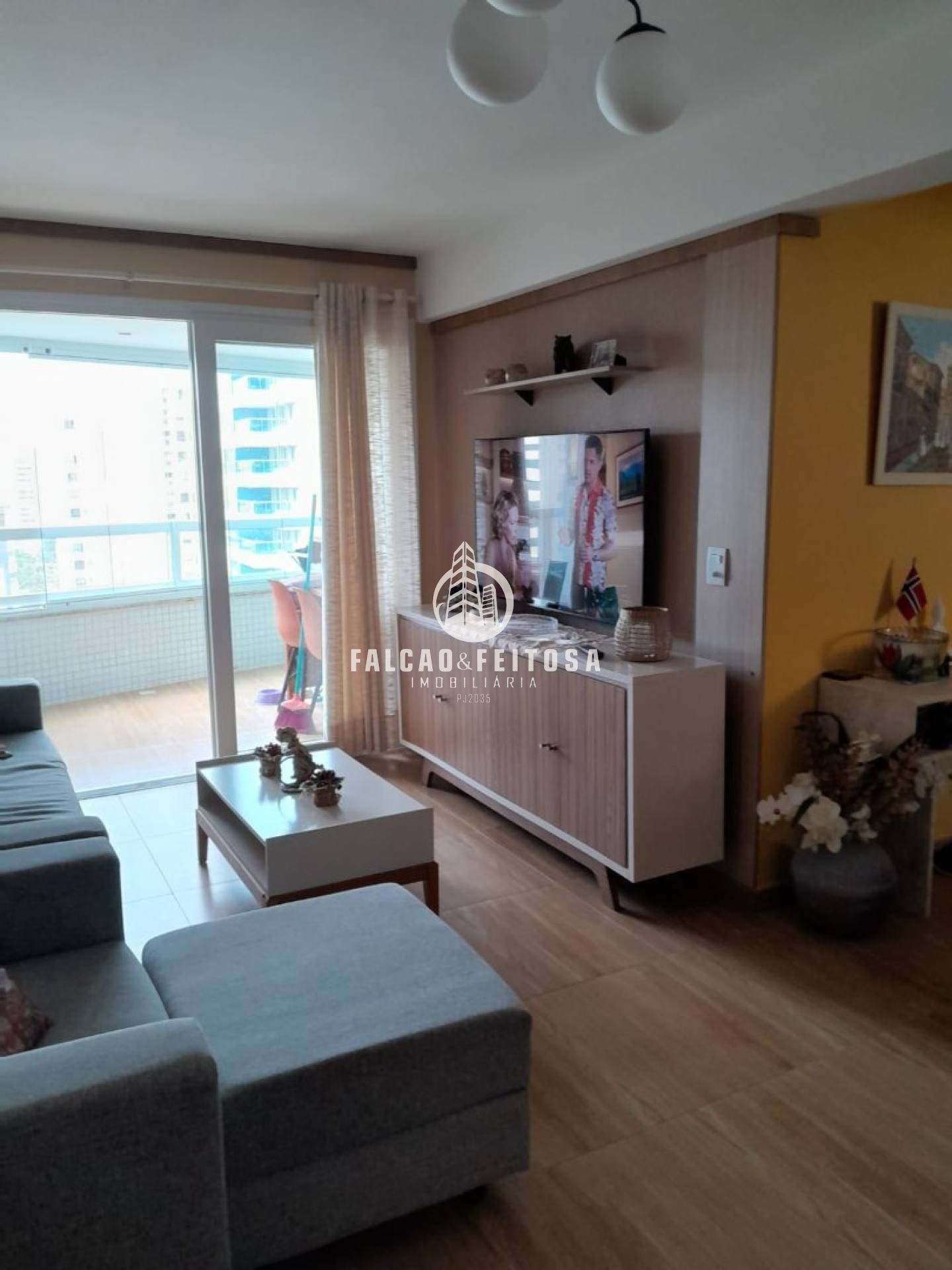 Apartamento à venda em Jardim Armação