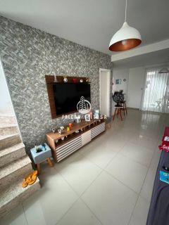 Casa Duplex à venda em Ipitanga