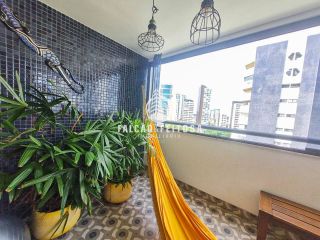 Apartamento à venda no Caminho das Árvores