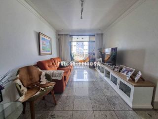 Apartamento à venda no Caminho das Árvores