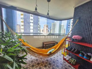 Apartamento à venda no Caminho das Árvores