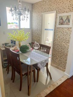 Apartamento à venda no Costa Azul