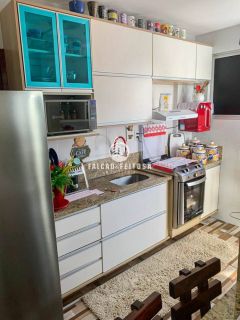 Apartamento à venda no Costa Azul