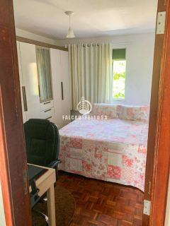 Apartamento à venda no Costa Azul