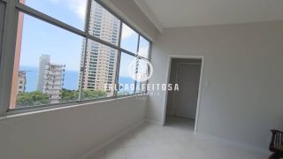 Apartamento à venda no Campo Grande