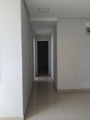 Apto no Condomínio Acrópolis, Ininga