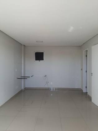 Apto no Condomínio Acrópolis, Ininga