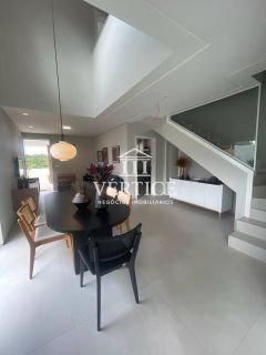 CASA NO CONDOMÍNIO VALE DO ARVOREDO