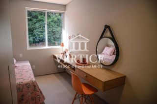 CASA NO CONDOMÍNIO VALE DO ARVOREDO