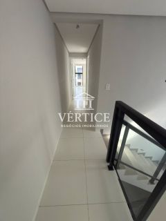 CASA NO CONDOMÍNIO VILA DIAMANTINA