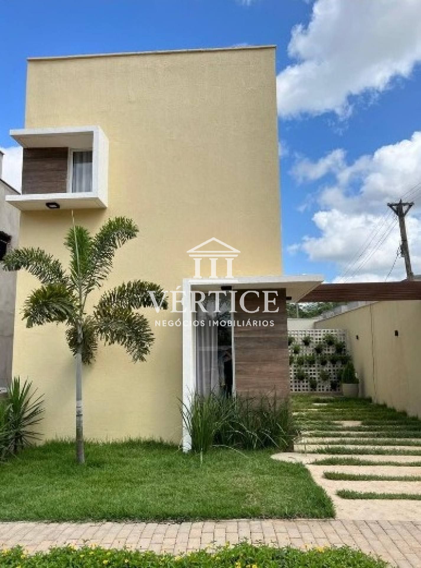 CASA NO CONDOMÍNIO VILA PARATI