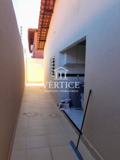 CASA À VENDA NO BAIRRO SACI