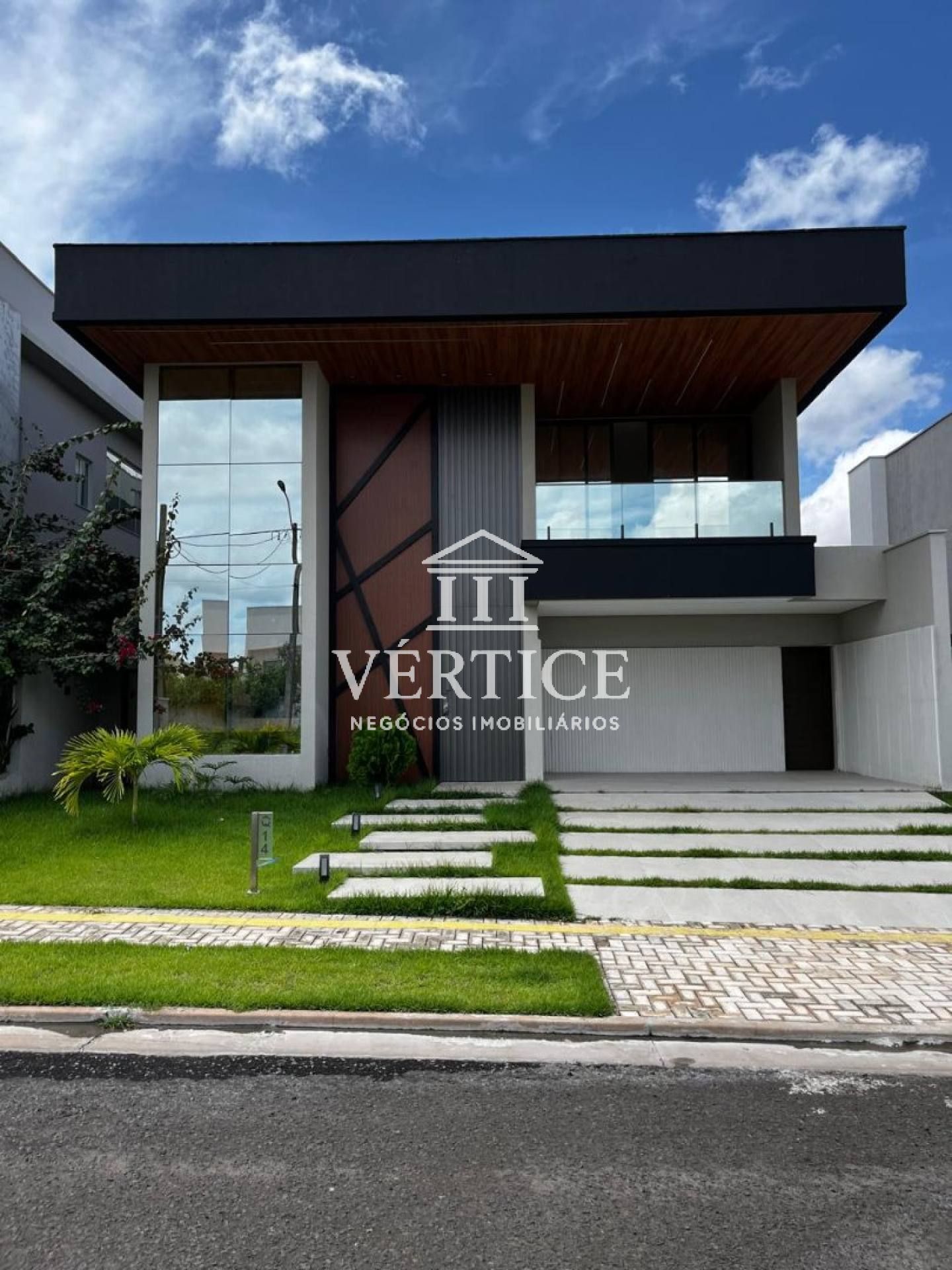 CASA À VENDA NO CONDOMÍNIO TERRAS ALPHAVILLE